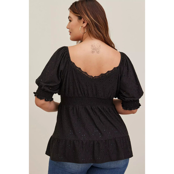 NWT Torrid Eyelet Smocked Waist & Sleeve Sweetheart Top Black Plus Size 5 5X - Picture 9 of 16